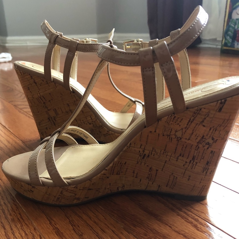 🚨SOLD🚨Jessica Simpson Wedges